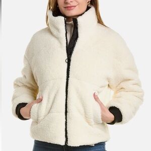 NVLT Teddy short coat